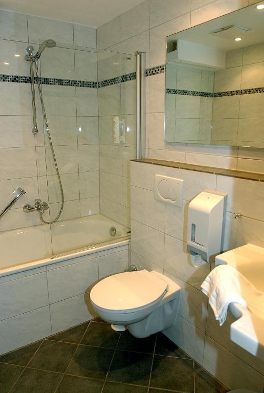 Hotel Dahl Wachtberg Quarto foto